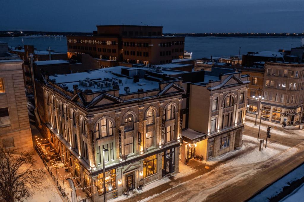 Hotel Oui Go! Trois-Rivières Exterior foto